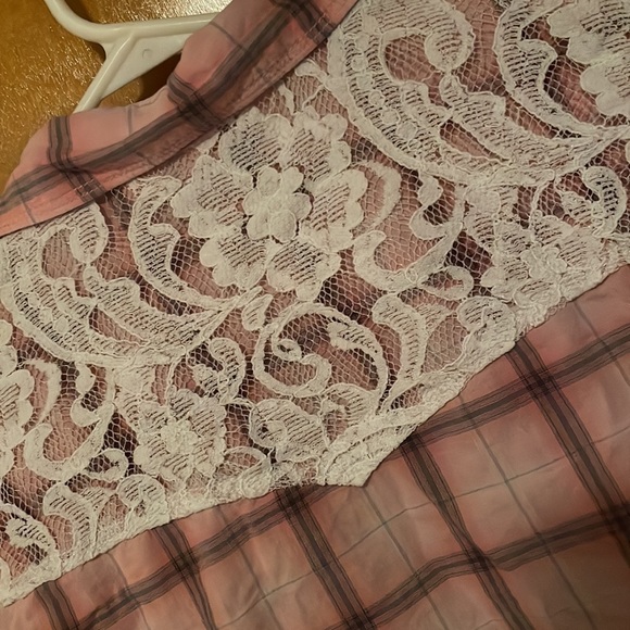 Button down shirt - Picture 6 of 6